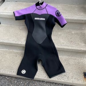 Seadoo wetsuit women’s small (shorty)